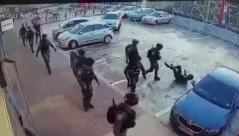  شاهد: الشرطة وتعاملها مع المواطنين العرب 